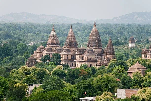 Golden Triangle with Orcha, Khajuraho and Varanasi Tour