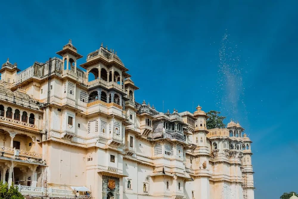 Golden Triangle with Ranthambhore and Udaipur Tour